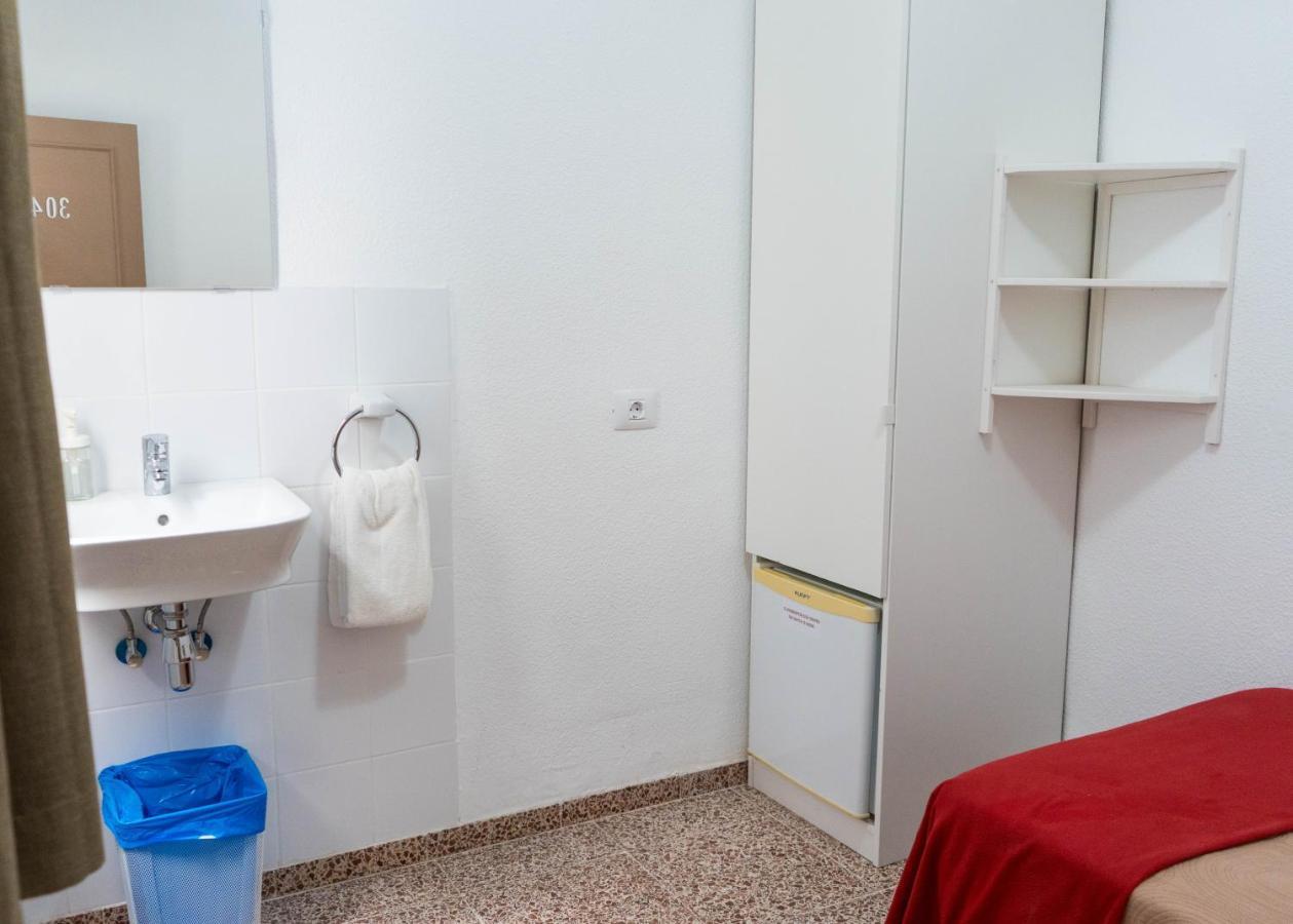 Pension Alcala מראה חיצוני תמונה